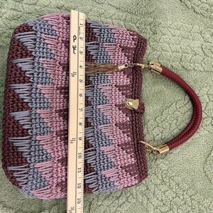 Elegant Woven Mini Bag in Pink and Brown